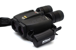 Бинокль NIKON STABILEYES 12*32 VRR