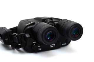 Бинокль NIKON STABILEYES 12*32 VRR